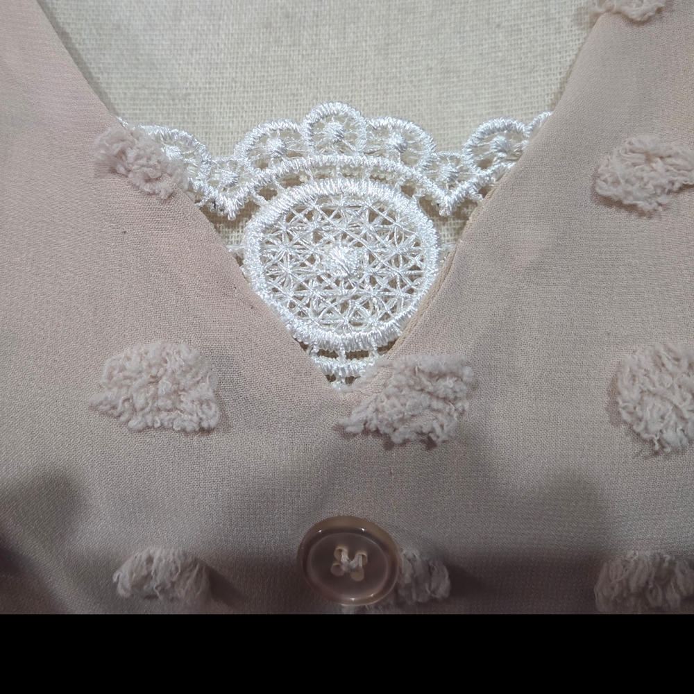 Robert Louis Beige Garment - Picture 3 of 8